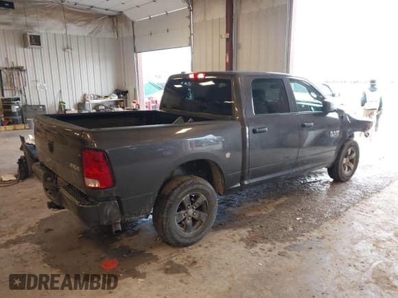 ✅ 2018 Ram 1500 Express • VIN: 1C6RR7KG9JS222226 • Лот: 43515495. Опубликован ранее на IAAI с пробегом 122 160 миль. Бесплатный доступ к архиву аукционных продаж из США и подробный отчёт об истории автомобиля на DreamBid. Изображение 4.