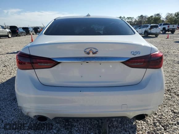 ✅ 2021 Infiniti Q50 Pure • VIN: JN1EV7AP6MM701378 • Lot: 43383655. Wystawiony na Copart z przebiegiem 87 293 mil. Bezpłatny archiwum sprzedaży aukcyjnych z USA i szczegółowy raport historii pojazdu na DreamBid. Zdjęcie 6.