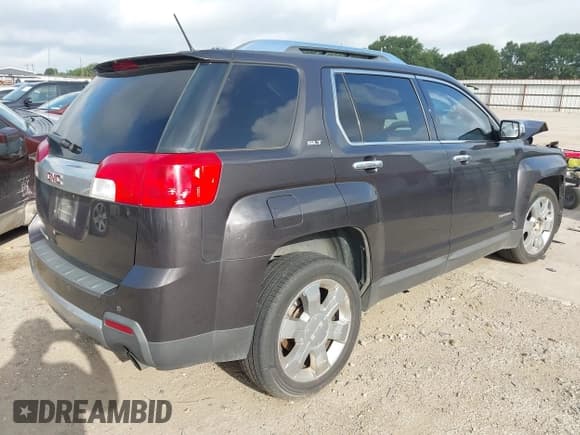 ✅ 2014 GMC Terrain SLT • VIN: 2GKFLTE30E6257779 • Lot: 42661565. Wystawiony na IAAI z przebiegiem 183 676 mil. Bezpłatny archiwum sprzedaży aukcyjnych z USA i szczegółowy raport historii pojazdu na DreamBid. Zdjęcie 4.