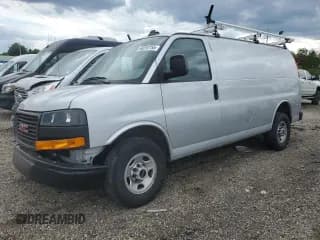 ✅ 2023 GMC Savana Cargo • VIN: 1GTW7AFP4P1116354 • Лот: 87481375. Опубликован ранее на Copart с пробегом 33 858 миль. Бесплатный доступ к архиву аукционных продаж из США и подробный отчёт об истории автомобиля на DreamBid. Изображение 1.