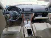 ✅ 2005 Subaru Legacy Outback Limited • VIN: 4S4BP62C357303623 • Lot: 93476325. Wystawiony na Copart z przebiegiem 202 207 mil. Bezpłatny archiwum sprzedaży aukcyjnych z USA i szczegółowy raport historii pojazdu na DreamBid. Zdjęcie 8.