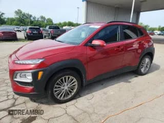 ✅ 2020 Hyundai Kona SEL • VIN: KM8K2CAA0LU562811 • Лот: 61798715. Опубликован ранее на Copart с пробегом 56 771 миль. Бесплатный доступ к архиву аукционных продаж из США и подробный отчёт об истории автомобиля на DreamBid. Изображение 1.