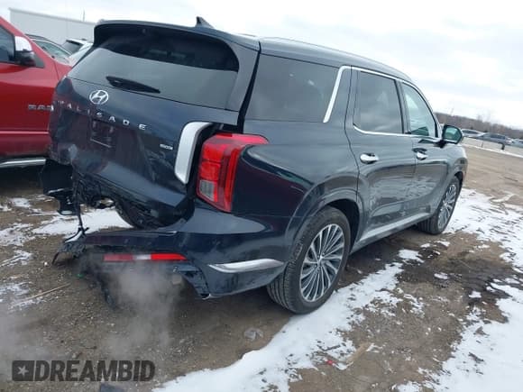 ✅ 2024 Hyundai Palisade Calligraphy • VIN: KM8R7DGE9RU726016 • Лот: 41063210. Опубликован ранее на IAAI с пробегом 12 376 миль. Бесплатный доступ к архиву аукционных продаж из США и подробный отчёт об истории автомобиля на DreamBid. Изображение 4.