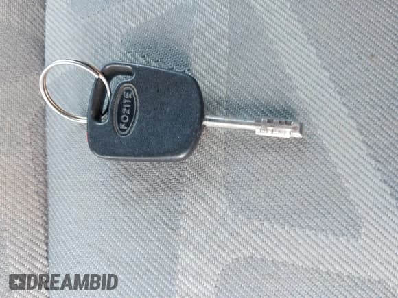 ✅ 2013 Ford Transit Connect XL • VIN: NM0LS7CN7DT160658 • Lot: 42895259. Wystawiony na IAAI z przebiegiem 197 809 mil. Bezpłatny archiwum sprzedaży aukcyjnych z USA i szczegółowy raport historii pojazdu na DreamBid. Zdjęcie 11.