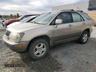 ✅ 2000 Lexus RX 300 • VIN: JT6GF10U5Y0072269 • Лот: 85435905. Опубликован ранее на Copart с пробегом 220 896 миль. Бесплатный доступ к архиву аукционных продаж из США и подробный отчёт об истории автомобиля на DreamBid. Изображение 1.