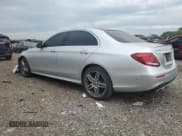 ✅ 2019 Mercedes-Benz E 300 • VIN: WDDZF4KB8KA669860 • Lot: 58465645. Wystawiony na Copart z przebiegiem 65 801 mil. Bezpłatny archiwum sprzedaży aukcyjnych z USA i szczegółowy raport historii pojazdu na DreamBid. Zdjęcie 2.