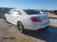 ✅ 2013 Ford Police Interceptor • VIN: 1FAHP2M83DG199915 • Lot: 41396530. Wystawiony na IAAI z przebiegiem 76 218 mil. Bezpłatny archiwum sprzedaży aukcyjnych z USA i szczegółowy raport historii pojazdu na DreamBid. Zdjęcie 3.