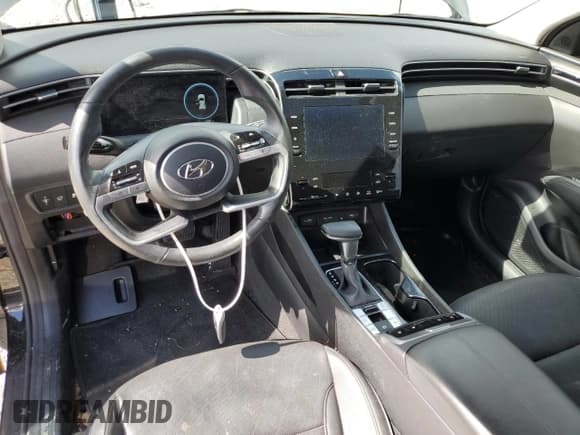 ✅ 2022 Hyundai Tucson SEL • VIN: 5NMJC3AE1NH016867 • Lot: 54717893. Wystawiony na Copart z przebiegiem 17 891 mil. Bezpłatny archiwum sprzedaży aukcyjnych z USA i szczegółowy raport historii pojazdu na DreamBid. Zdjęcie 8.