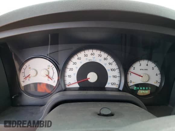 2007 Dodge Dakota ST with VIN 1D7HW28PX7S227456, listed as a Copart auction lot 71838704 with 113,928 mi miles and Salvage title. Bid and sale history available at DreamBid. Image 9.