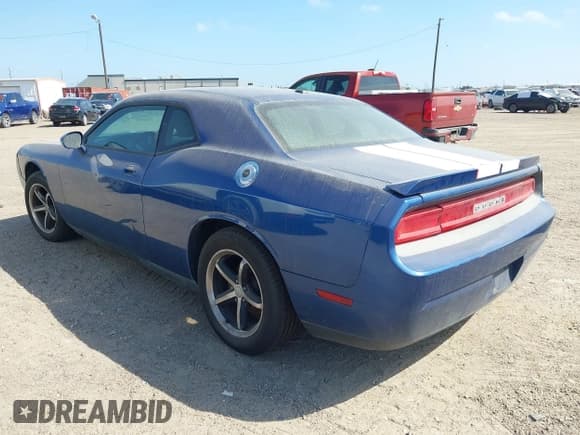 ✅ 2010 Dodge Challenger SE • VIN: 2B3CJ4DV8AH159175 • Lot: 41405959. Wystawiony na IAAI z przebiegiem 169 870 mil. Bezpłatny archiwum sprzedaży aukcyjnych z USA i szczegółowy raport historii pojazdu na DreamBid. Zdjęcie 3.