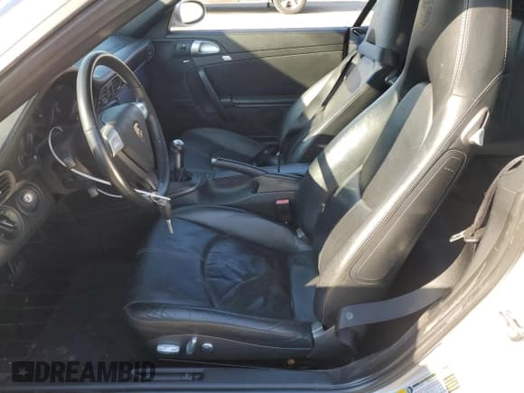 ✅ 2006 Porsche 911 Carrera • VIN: WP0CA29996S755698 • Lot: 47388765. Wystawiony na Copart z przebiegiem 49 880 mil. Bezpłatny archiwum sprzedaży aukcyjnych z USA i szczegółowy raport historii pojazdu na DreamBid. Zdjęcie 7.