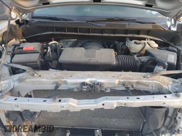 ✅ 2019 Chevrolet Silverado 1500 Custom • VIN: 1GCPWBEH9KZ381322 • Lot: 73582424. Wystawiony na Copart z przebiegiem 93 841 mil. Bezpłatny archiwum sprzedaży aukcyjnych z USA i szczegółowy raport historii pojazdu na DreamBid. Zdjęcie 11.