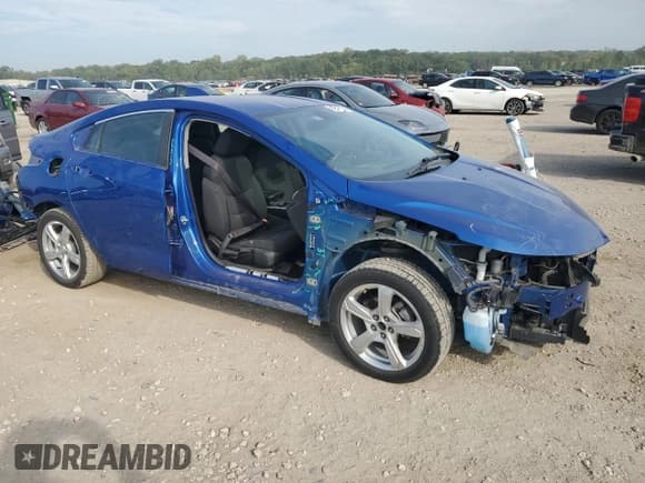 ✅ 2017 Chevrolet Volt LT • VIN: 1G1RC6S57HU150596 • Лот: 80811795. Опубликован ранее на Copart с пробегом 79 238 миль. Бесплатный доступ к архиву аукционных продаж из США и подробный отчёт об истории автомобиля на DreamBid. Изображение 4.