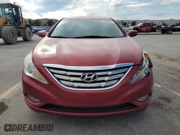 ✅ 2013 Hyundai Sonata SE • VIN: 5NPEC4AC1DH573589 • Lot: 74302984. Listed on Copart with 132,069 mi. Free auction sales archive from the USA and detailed vehicle history report at DreamBid. Image 5.