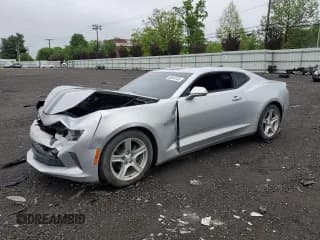 ✅ 2017 Chevrolet Camaro 1LS • VIN: 1G1FA1RX1H0112937 • Lot: 56949765. Listed on Copart with 80,622 mi. Free auction sales archive from the USA and detailed vehicle history report at DreamBid. Image 1.