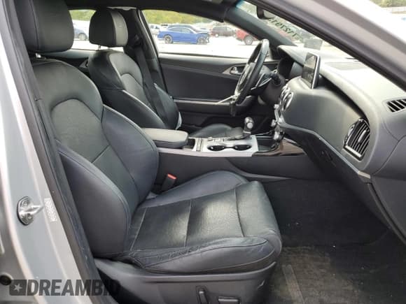 ✅ 2018 Kia Stinger GT1 • VIN: KNAE45LC7J6020366 • Lot: 71279135. Wystawiony na Copart z przebiegiem 130 393 mil. Bezpłatny archiwum sprzedaży aukcyjnych z USA i szczegółowy raport historii pojazdu na DreamBid. Zdjęcie 7.