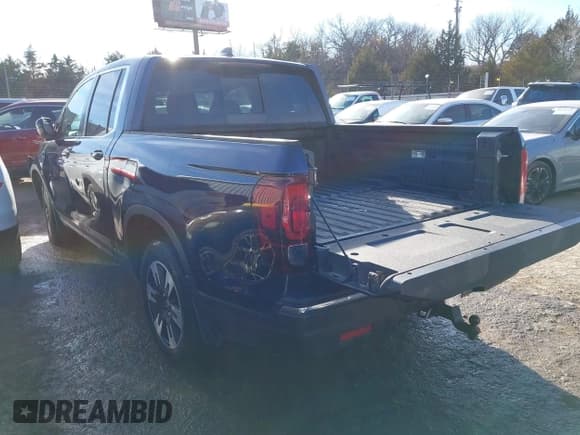 ✅ 2020 Honda Ridgeline RTL • VIN: 5FPYK3F56LB020705 • Lot: 41219665. Wystawiony na IAAI z przebiegiem 68 870 mil. Bezpłatny archiwum sprzedaży aukcyjnych z USA i szczegółowy raport historii pojazdu na DreamBid. Zdjęcie 3.
