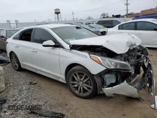 ✅ 2017 Hyundai Sonata Sport • VIN: 5NPE34AB4HH521600 • Лот: 68293752. Опубликован ранее на Copart с пробегом Не указан. Бесплатный доступ к архиву аукционных продаж из США и подробный отчёт об истории автомобиля на DreamBid. Изображение 4.