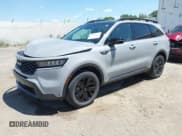✅ 2023 Kia Sorento X-Line S • VIN: 5XYRLDLC8PG179503 • Лот: 42698757. Опубликован ранее на IAAI с пробегом 23 246 миль. Бесплатный доступ к архиву аукционных продаж из США и подробный отчёт об истории автомобиля на DreamBid. Изображение 18.