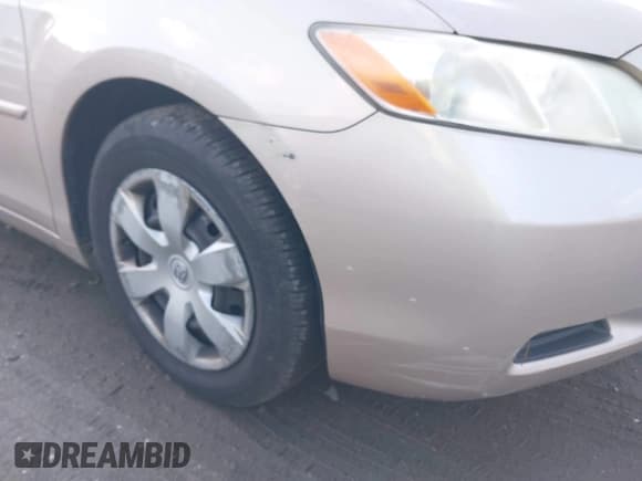 ✅ 2009 Toyota Camry LE • VIN: 4T4BE46K09R118888 • Lot: 43820736. Wystawiony na IAAI z przebiegiem 215 261 mil. Bezpłatny archiwum sprzedaży aukcyjnych z USA i szczegółowy raport historii pojazdu na DreamBid. Zdjęcie 6.