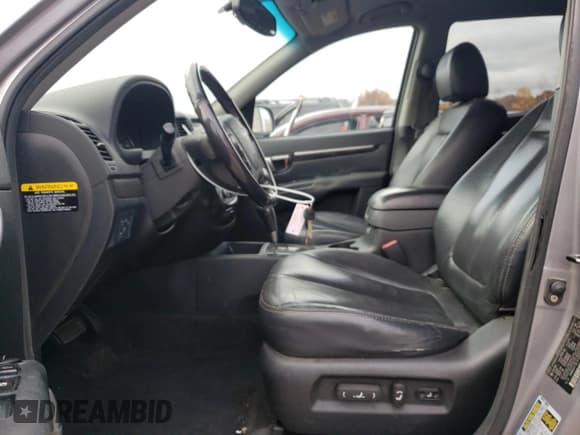 ✅ 2007 Hyundai Santa Fe SE • VIN: 5NMSH73EX7H060587 • Lot: 77493814. Listed on Copart with 174,592 mi. Free auction sales archive from the USA and detailed vehicle history report at DreamBid. Image 7.