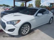 ✅ 2013 Hyundai Genesis Coupe 2.0T • VIN: KMHHT6KD8DU094586 • Lot: 43052445. Wystawiony na IAAI z przebiegiem 91 125 mil. Bezpłatny archiwum sprzedaży aukcyjnych z USA i szczegółowy raport historii pojazdu na DreamBid. Zdjęcie 2.