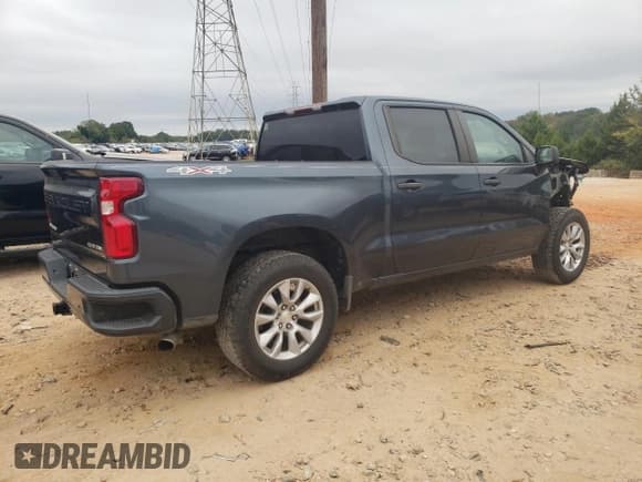 ✅ 2019 Chevrolet Silverado 1500 Custom • VIN: 3GCPYBEHXKG179096 • Lot: 71376864. Wystawiony na Copart z przebiegiem 65 109 mil. Bezpłatny archiwum sprzedaży aukcyjnych z USA i szczegółowy raport historii pojazdu na DreamBid. Zdjęcie 3.