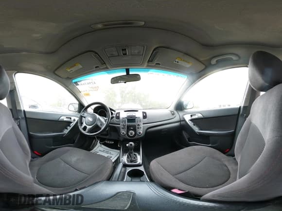 ✅ 2011 Kia Forte SX • VIN: KNAFW5A35B5384682 • Lot: 42963685. Wystawiony na IAAI z przebiegiem 197 696 mil. Bezpłatny archiwum sprzedaży aukcyjnych z USA i szczegółowy raport historii pojazdu na DreamBid. Zdjęcie 18.