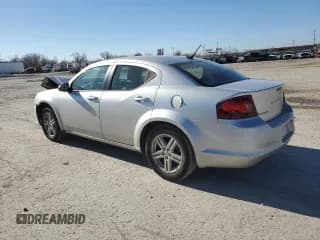 ✅ 2011 Dodge Avenger Express • VIN: 1B3BD4FB3BN552354 • Lot: 83838714. Wystawiony na Copart z przebiegiem 139 162 mil. Bezpłatny archiwum sprzedaży aukcyjnych z USA i szczegółowy raport historii pojazdu na DreamBid. Zdjęcie 2.