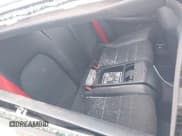 ✅ 2014 Mercedes-Benz C 250 • VIN: WDDGJ4HB0EG198267 • Lot: 42495263. Wystawiony na IAAI z przebiegiem 98 824 mil. Bezpłatny archiwum sprzedaży aukcyjnych z USA i szczegółowy raport historii pojazdu na DreamBid. Zdjęcie 8.