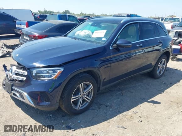 ✅ 2022 Mercedes-Benz GLC 300 • VIN: W1N0G8DB7NG083147 • Lot: 43193521. Wystawiony na IAAI z przebiegiem 26 301 mil. Bezpłatny archiwum sprzedaży aukcyjnych z USA i szczegółowy raport historii pojazdu na DreamBid. Zdjęcie 17.