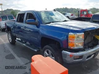 ✅ 2015 Chevrolet Silverado 1500 LT • VIN: 3GCUKREC8FG506988 • Lot: 43334348. Listed on IAAI with 143,636 mi. Free auction sales archive from the USA and detailed vehicle history report at DreamBid. Image 1.