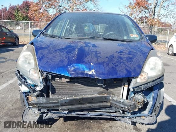 ✅ 2010 Honda Fit • VIN: JHMGE8H29AS008431 • Lot: 40751861. Wystawiony na IAAI z przebiegiem 152 058 mil. Bezpłatny archiwum sprzedaży aukcyjnych z USA i szczegółowy raport historii pojazdu na DreamBid. Zdjęcie 6.