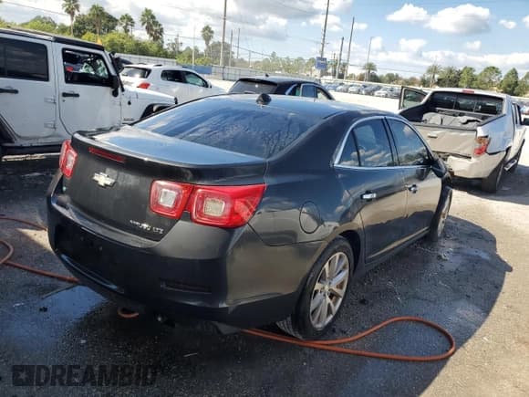 ✅ 2014 Chevrolet Malibu LTZ • VIN: 1G11H5SL0EF220673 • Lot: 86808265. Wystawiony na Copart z przebiegiem 137 774 mil. Bezpłatny archiwum sprzedaży aukcyjnych z USA i szczegółowy raport historii pojazdu na DreamBid. Zdjęcie 3.