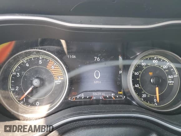 ✅ 2022 Jeep Cherokee Latitude Lux • VIN: 1C4PJLMN5ND527986 • Lot: 81114155. Listed on Copart with 58,439 mi. Free auction sales archive from the USA and detailed vehicle history report at DreamBid. Image 9.