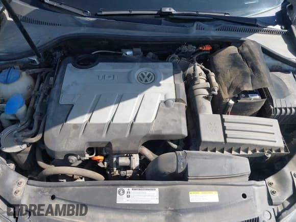 ✅ 2013 Volkswagen Jetta TDI w/Sunroof & Nav • VIN: 3VWPL7AJ8DM646134 • Lot: 42570017. Listed on IAAI with 110,023 mi. Free auction sales archive from the USA and detailed vehicle history report at DreamBid. Image 10.