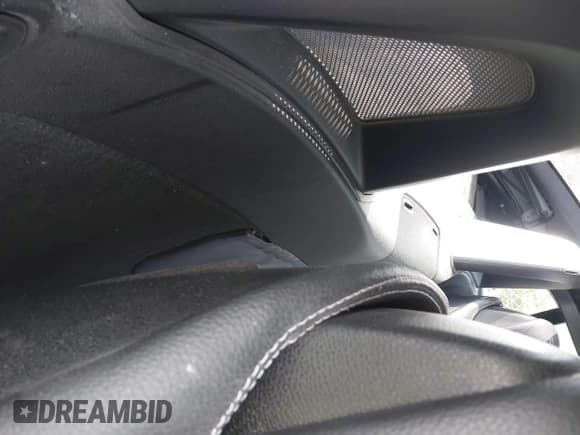 ✅ 2014 Mercedes-Benz SLK 250 • VIN: WDDPK4HA3EF091594 • Lot: 42471321. Wystawiony na IAAI z przebiegiem 54 949 mil. Bezpłatny archiwum sprzedaży aukcyjnych z USA i szczegółowy raport historii pojazdu na DreamBid. Zdjęcie 8.