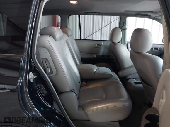 ✅ 2007 Toyota Highlander w/3rd Row • VIN: JTEEW21A570035193 • Лот: 41571679. Опубликован ранее на IAAI с пробегом 143 627 миль. Бесплатный доступ к архиву аукционных продаж из США и подробный отчёт об истории автомобиля на DreamBid. Изображение 8.