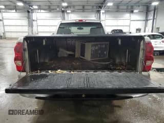 ✅ 2003 Chevrolet Silverado 1500 Work Truck • VIN: 1GCEC14X83Z103032 • Лот: 49083974. Опубликован ранее на Copart с пробегом 259 044 миль. Бесплатный доступ к архиву аукционных продаж из США и подробный отчёт об истории автомобиля на DreamBid. Изображение 6.