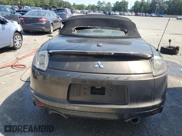 ✅ 2012 Mitsubishi Eclipse GS Sport • VIN: 4A37L2EF4CE003177 • Lot: 72350864. Wystawiony na Copart z przebiegiem 127 606 mil. Bezpłatny archiwum sprzedaży aukcyjnych z USA i szczegółowy raport historii pojazdu na DreamBid. Zdjęcie 6.