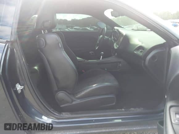 2018 Dodge Challenger R/T z VIN 2C3CDZBT2JH228242, wystawiony jako IAAI lot #43172225 z przebiegiem Nie podano mil oraz . Historia ofert i sprzedaży dostępna na DreamBid. Obrazek 5.