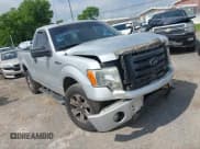 ✅ 2012 Ford F-150 XL • VIN: 1FTMF1CF2CFC32932 • Lot: 42265750. Wystawiony na IAAI z przebiegiem 198 381 mil. Bezpłatny archiwum sprzedaży aukcyjnych z USA i szczegółowy raport historii pojazdu na DreamBid. Zdjęcie 1.