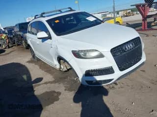 ✅ 2014 Audi Q7 S line Prestige • VIN: WA1DGAFE2ED009458 • Лот: 43474150. Опубликован ранее на IAAI с пробегом 175 422 миль. Бесплатный доступ к архиву аукционных продаж из США и подробный отчёт об истории автомобиля на DreamBid. Изображение 1.