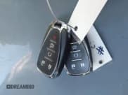 ✅ 2019 Chevrolet Camaro 2SS • VIN: 1G1FH1R76K0159612 • Lot: 43526862. Wystawiony na IAAI z przebiegiem 67 747 mil. Bezpłatny archiwum sprzedaży aukcyjnych z USA i szczegółowy raport historii pojazdu na DreamBid. Zdjęcie 11.