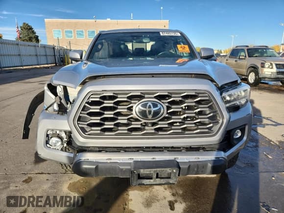 ✅ 2021 Toyota Tacoma TRD Sport • VIN: 3TMDZ5BN2MM111116 • Lot: 87485135. Listed on Copart with 94,742 mi. Free auction sales archive from the USA and detailed vehicle history report at DreamBid. Image 5.