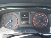 ✅ 2019 Volkswagen Jetta S • VIN: 3VWC57BU8KM061410 • Lot: 43436980. Wystawiony na IAAI z przebiegiem 93 031 mil. Bezpłatny archiwum sprzedaży aukcyjnych z USA i szczegółowy raport historii pojazdu na DreamBid. Zdjęcie 7.