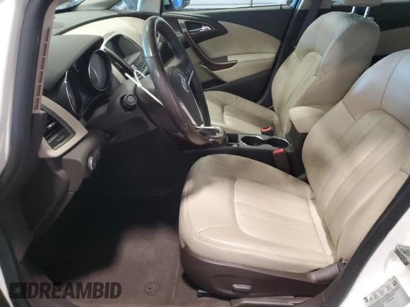 ✅ 2014 Buick Verano Group • VIN: 1G4PS5SK4E4212187 • Лот: 86796635. Опубликован ранее на Copart с пробегом 81 337 миль. Бесплатный доступ к архиву аукционных продаж из США и подробный отчёт об истории автомобиля на DreamBid. Изображение 7.