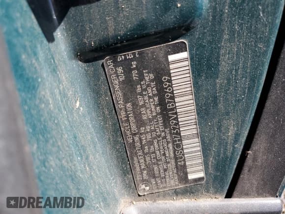 ✅ 1997 BMW 3 Series Z3 1.9 • VIN: 4USCH7329VLB79699 • Лот: 62061285. Опубликован ранее на Copart с пробегом Не указан. Бесплатный доступ к архиву аукционных продаж из США и подробный отчёт об истории автомобиля на DreamBid. Изображение 12.