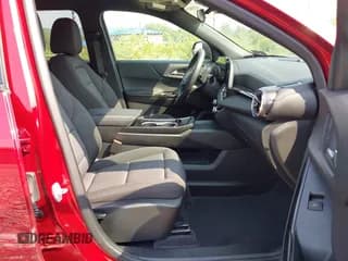 ✅ 2025 Chevrolet Equinox FWD LT • VIN: 3GNAXHEG5SL204651 • Lot: 42498075. Wystawiony na IAAI z przebiegiem 1 558 mil. Bezpłatny archiwum sprzedaży aukcyjnych z USA i szczegółowy raport historii pojazdu na DreamBid. Zdjęcie 5.