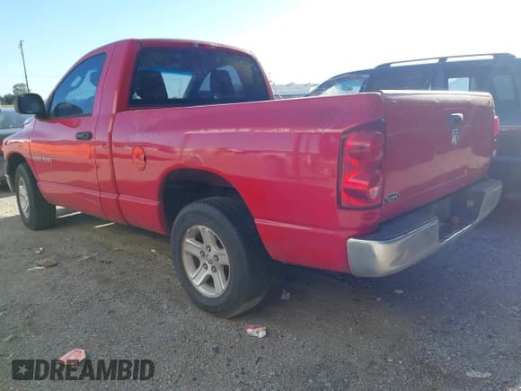 ✅ 2007 Dodge 1500 ST • VIN: 1D7HA16K97J519265 • Lot: 43337145. Listed on IAAI with 210,778 mi. Free auction sales archive from the USA and detailed vehicle history report at DreamBid. Image 3.